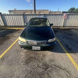 1998 chevy impala (PRICE IS NEGOTIABLE)