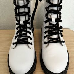 Sorel white boots