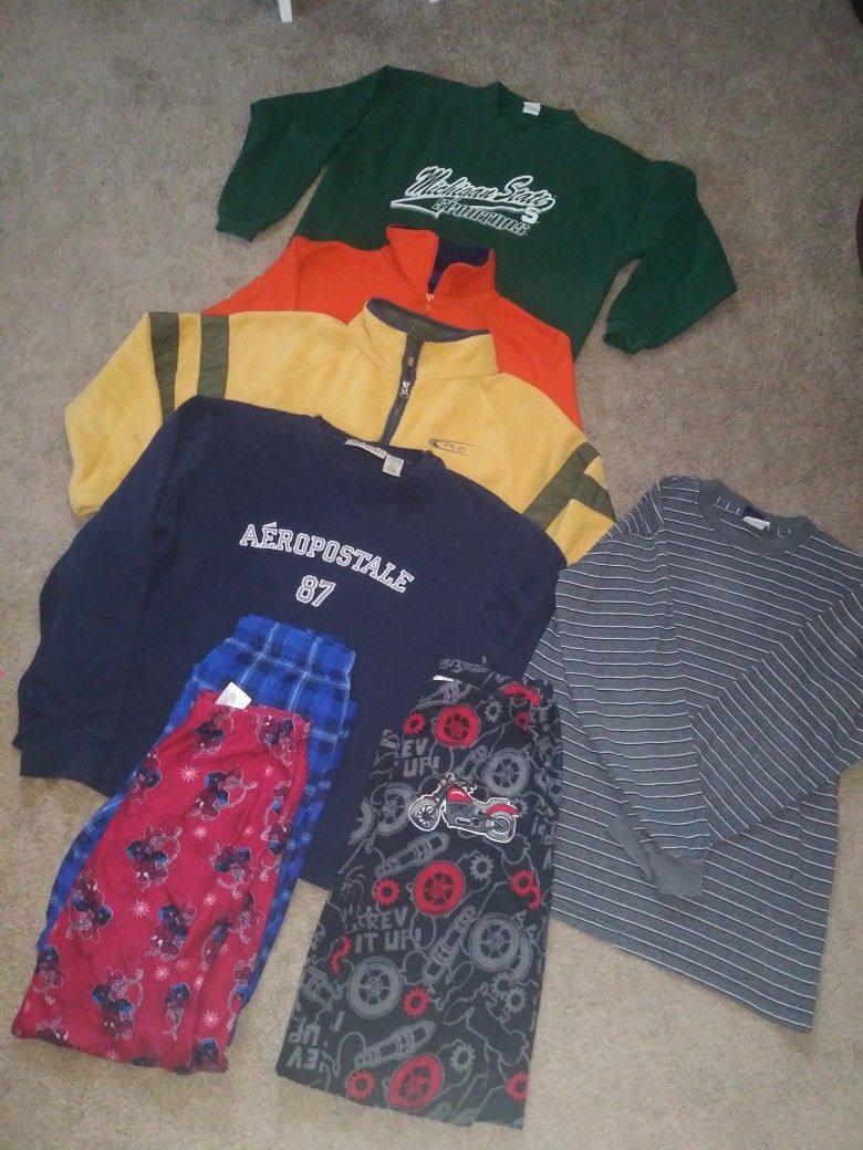 Boy's size 10/12 clothes! Sweatshirts, long shirts, sleep pants! 