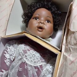 10antique Dolls