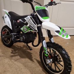 Kids And Teens Gas Dirt Bike 399 OTD 😎😎
