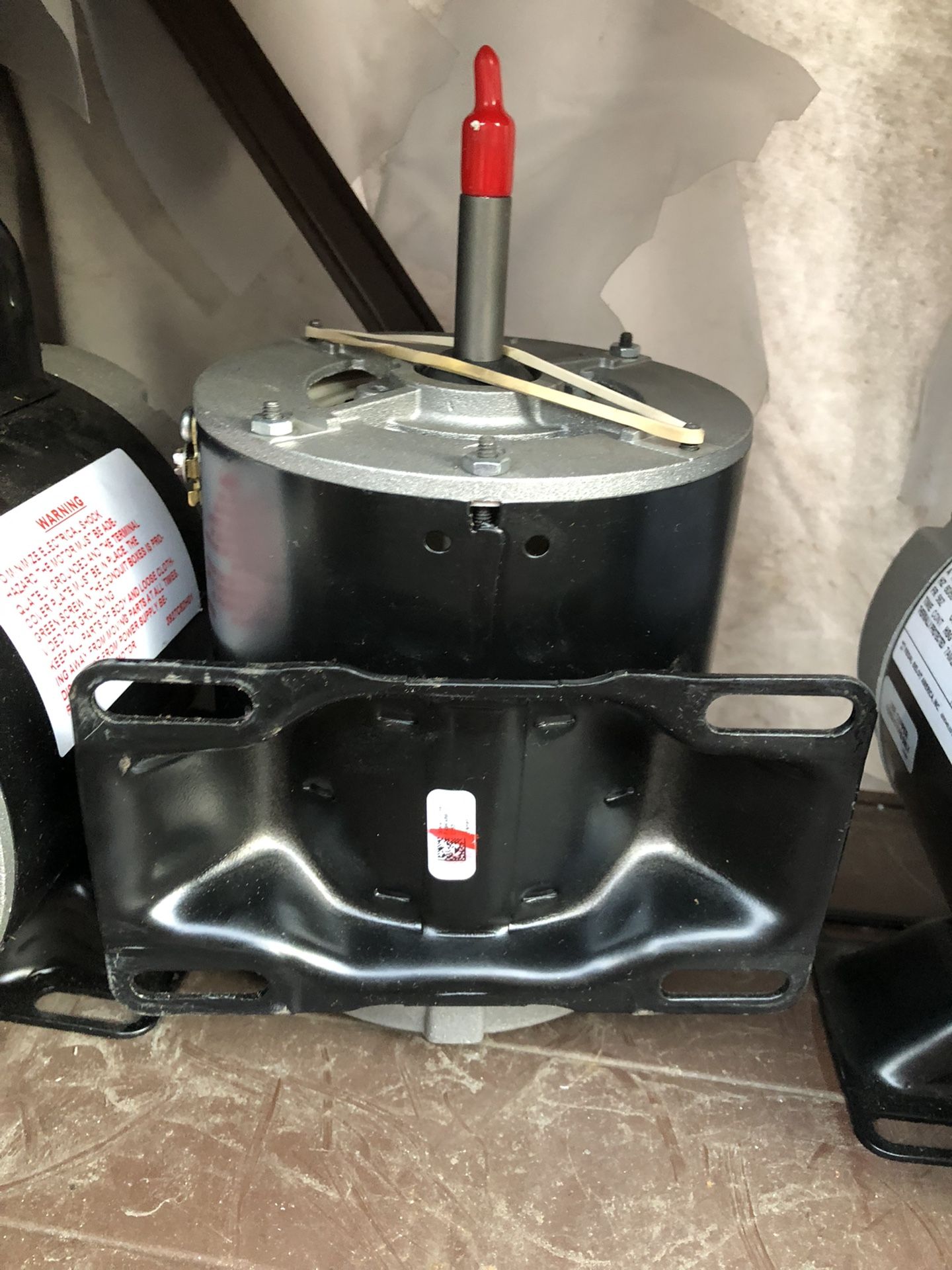 Brand New Century AC Motor S#F48R46B13 SER 05319J2 Type F RPM 1725/1425, 115 V , 1.6A, Hz 60/50AMB40degree C FR 56z Time Contiuos HSG ODP