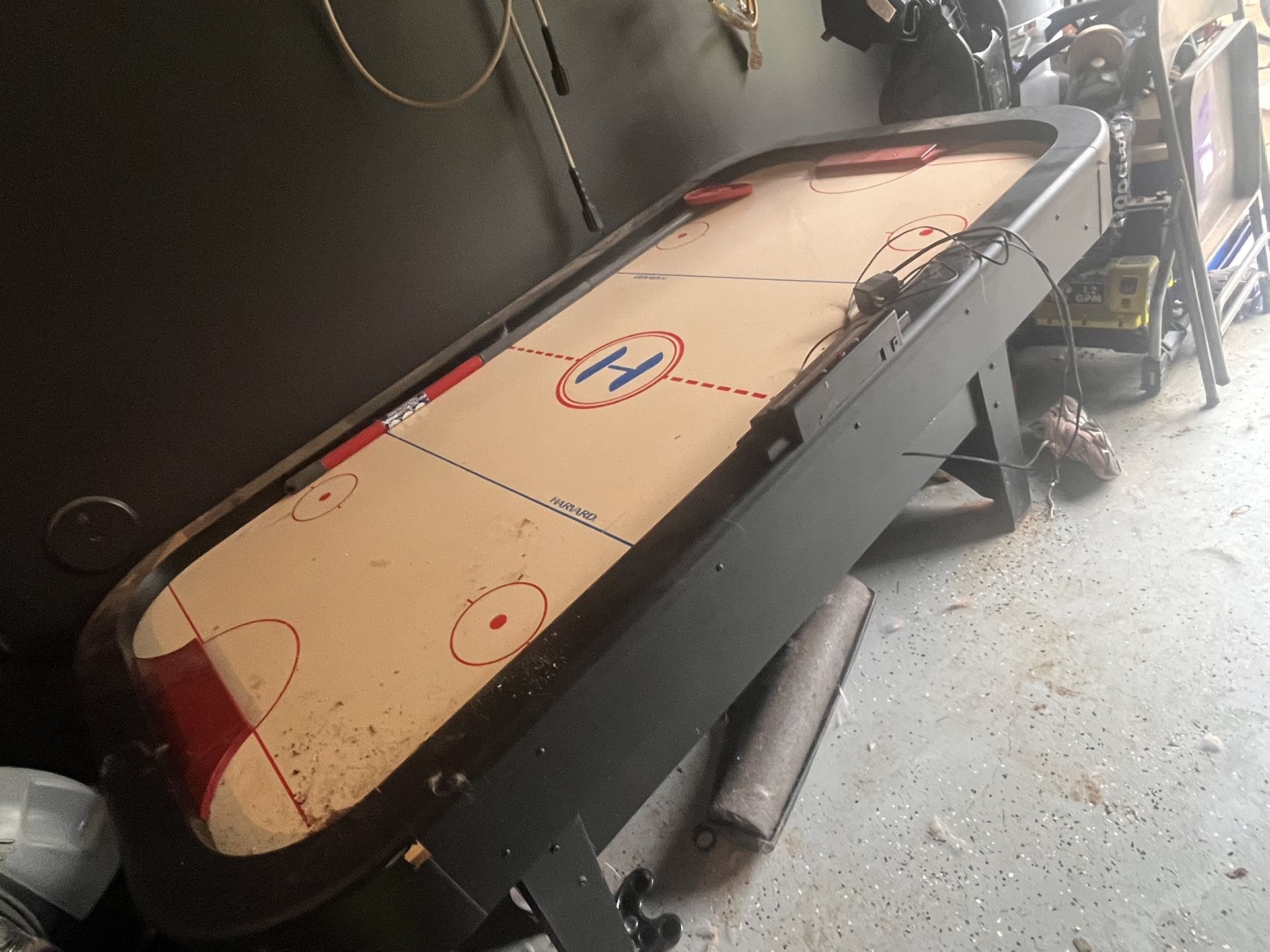 Cleaning Garage air hockey Table