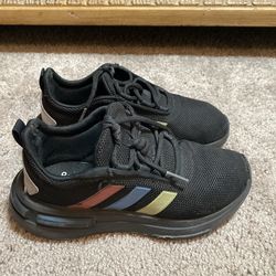 Adidas Cloudfoam low top trainers sneakers girls size 1.5