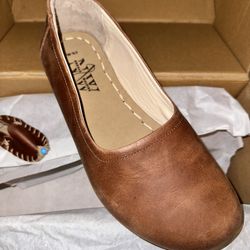 9.5 Women’s Handmade Leather Grounding Shoes 