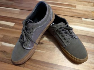 (A) Vans Men's Chukka Low Suede / Canvas Sneaker Pro Cool & Unique Canteen Gum