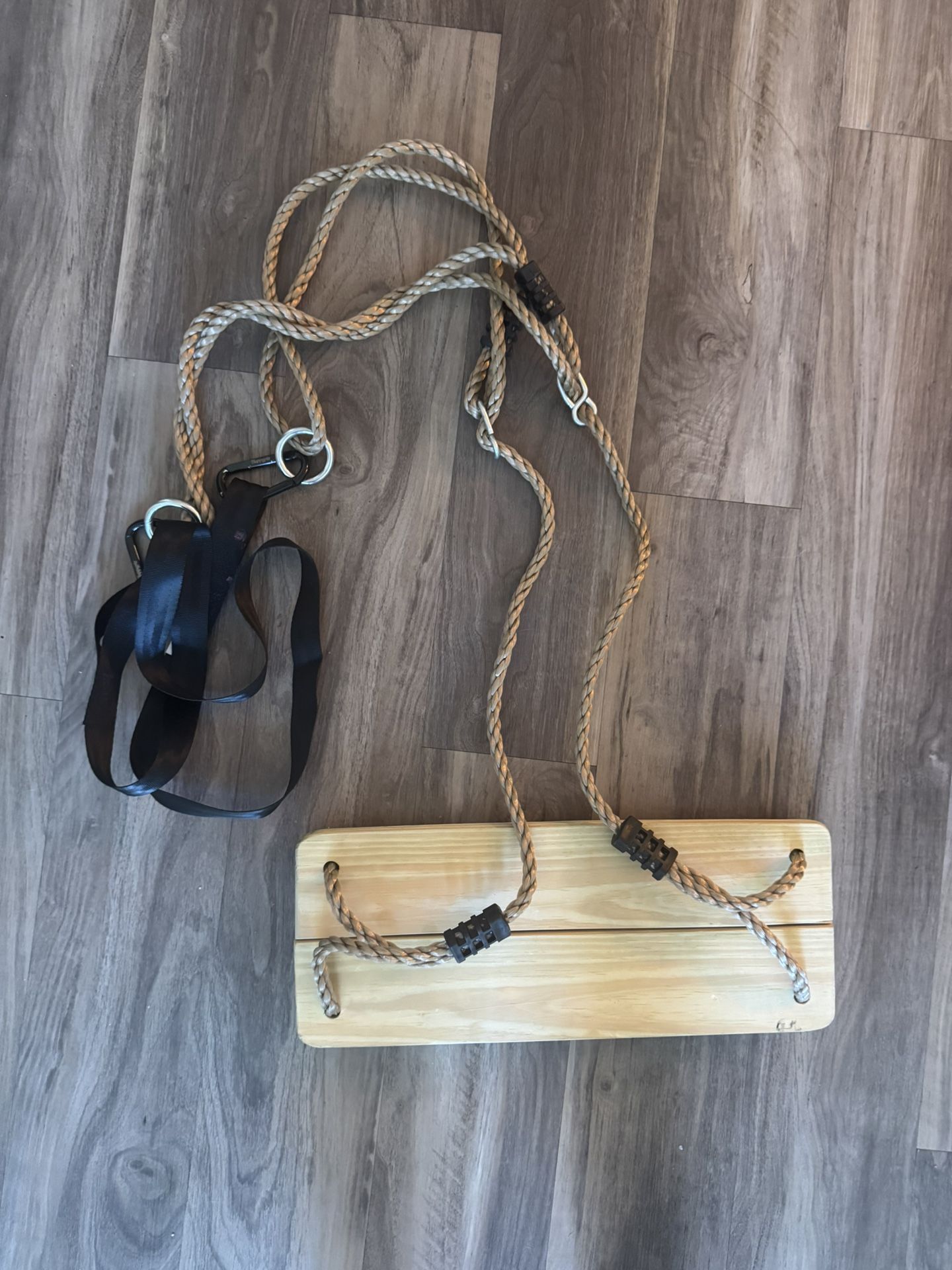 Wooden Hanging Swing Happy Pie 78” Adjustable All Ages