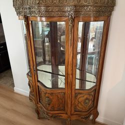 Cabinet (Italian antique) 