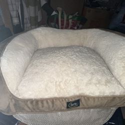 Sleeper Memory Foam Blend Couch Pet Bed, 24" x 20" in Brown