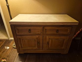 Wood and stone top end table