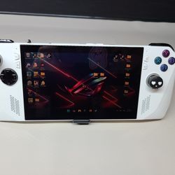 ASUS ROG Ally Z1 EXTREME - 1TB Western Digital SSD - Travel Kit