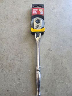 New Husky 3/8 100 tooth ratchet socket wrench