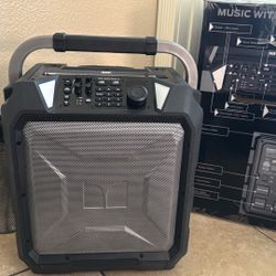 Free!!!! Monster 3 Rocking Roller