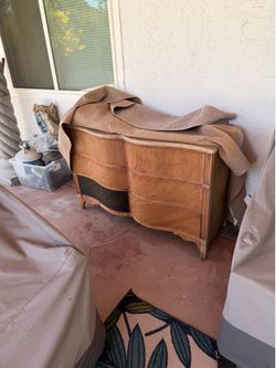 Vintage Dresser DIY
