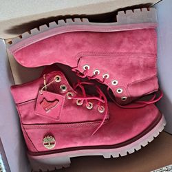 Timberland Limited Release Red 5.5 Size