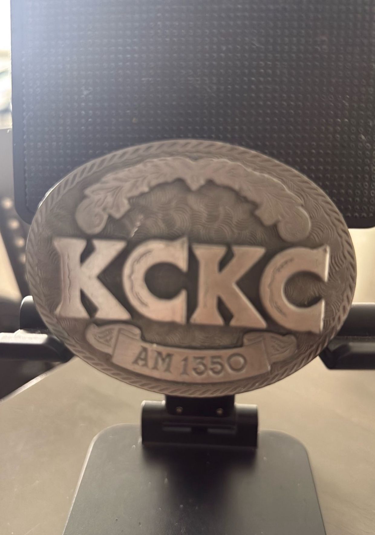 KCKC AN 1350 Country Music Radio Station Belt Buckle , Vintage 1908s USA $25