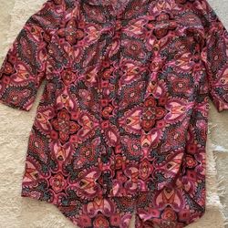 Beautiful Colorful Women’s Shirt, Size Medium
