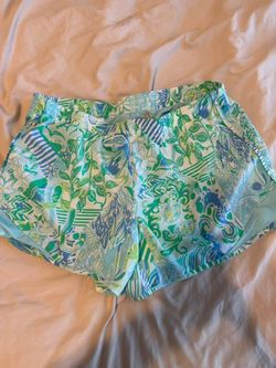 Lilly Large Athletic Shorts