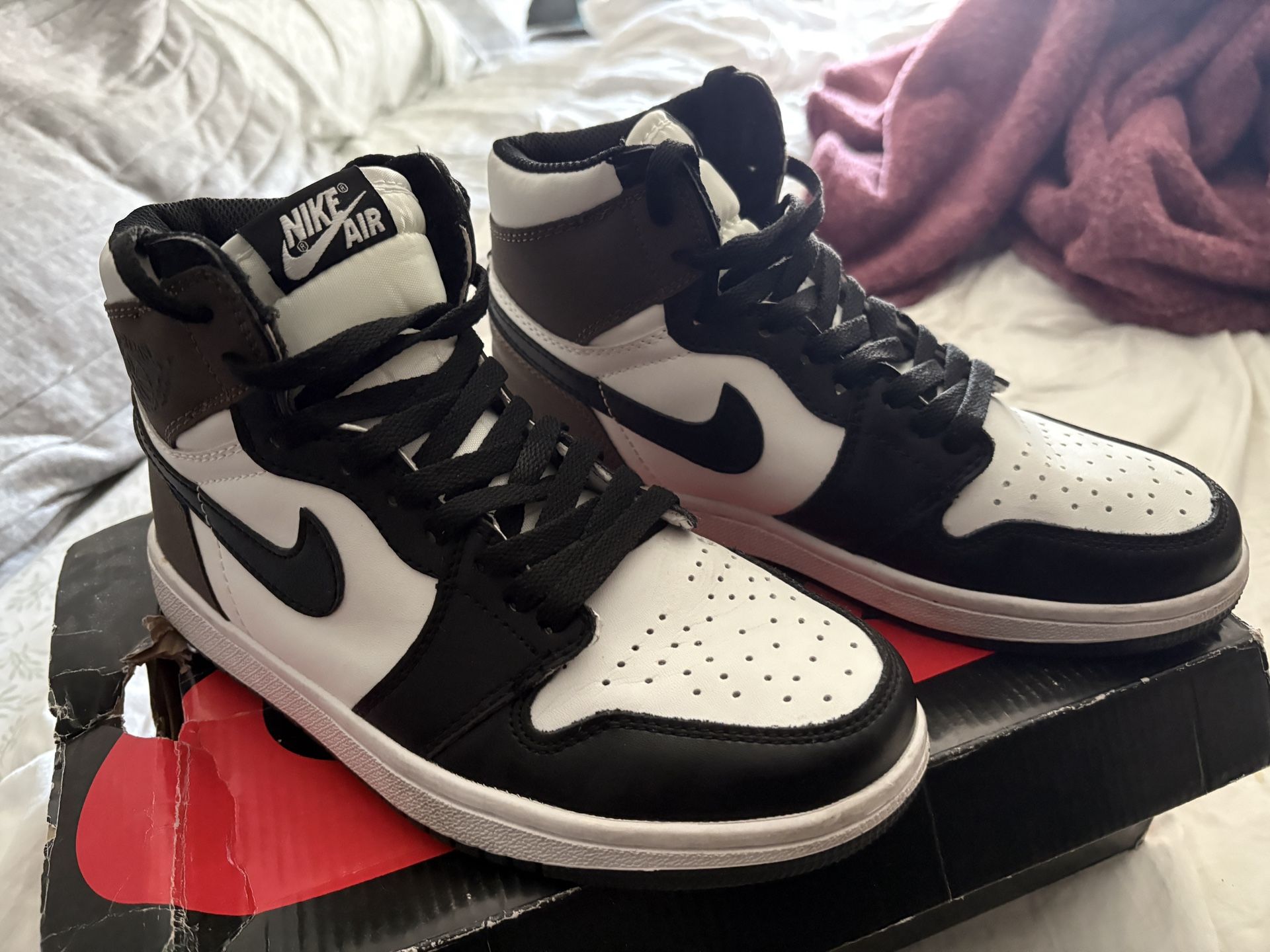 high top jordan 1 mochas