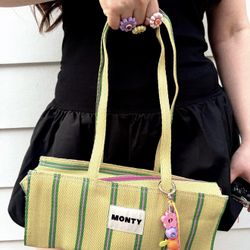 Montys Bag