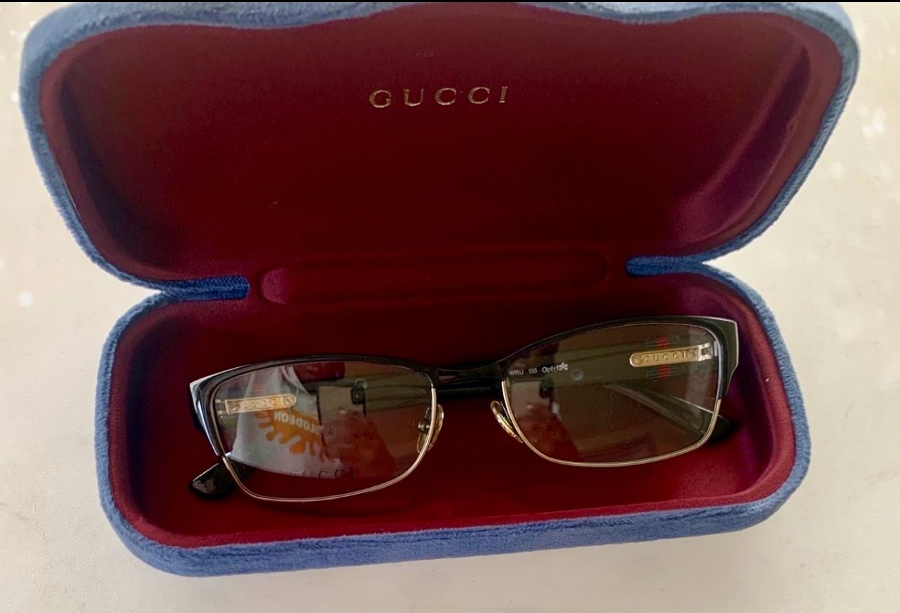 Gucci eyeglasses