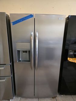Frigidaire Gallery Series Stainless Steel Counter Depth Side-By-Side Refrigerator