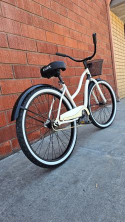 Huffy 26 inch beach cruiser bike $150