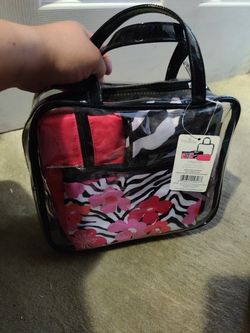 Cosmetic bag set