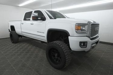 2015 GMC Sierra 3500HD available WiFi