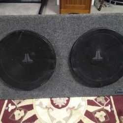 Kenwood Amp And Two 12" JBL Subwoofers