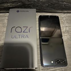 Brand New Motorola Razr Fold Ultra 1tb Of Storage 