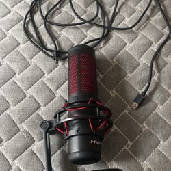 Microphone And Keyboard 