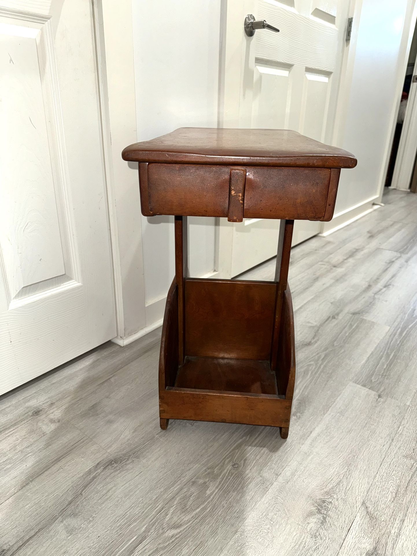 Antique Genuine Cushman Colonial Table