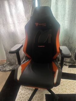 Secretlab Omega Gaming Chair - Overwatch Edition