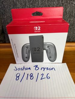 NEW NINTENDO SEITCH 2 CHARGING GRIP