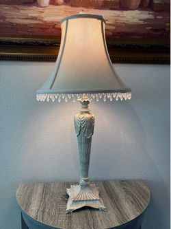 Pillar Crystal Lamp