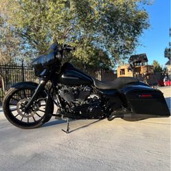 2018 Streetglide Special 