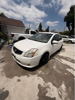 Nissan sentra 2010