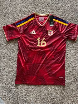 Venezuela Segovia jersey size large
