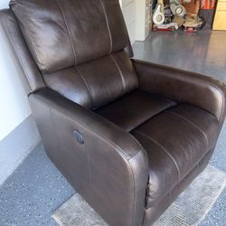 ✅️ NEW LEATHER ELECTRIC RECLINER 