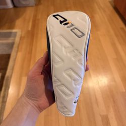 TaylorMade Qi-10 Hybrid Headcover (Adjustable)