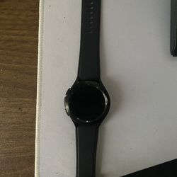 Samsung Galaxy Watch 4 Classic 46 mm￼