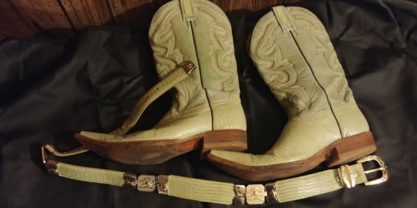 Women S Boot Barn Rhinestone Belt For Sale In Fresno Ca Offerup