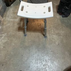 Adjustable Height Stool 