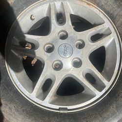 2 Jeep Wheels
