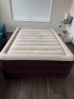 Queen Size Raised Air Mattress