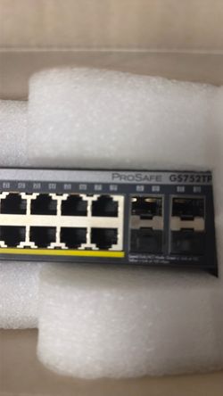 NETGEAR ProSafe GS752TP Network Switch