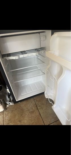 Small refrigerator