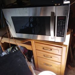 ABOVE STOVE MICROWAVE 