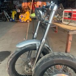 2007 Deuce Complete Front End Bike Had 1800 Miles Win Taken Off